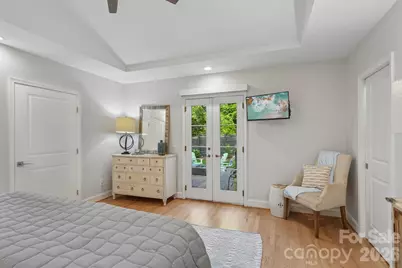 1315 Holmes Drive, Charlotte, NC 28209 - Photo 14