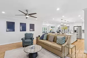 1315 Holmes Dr, Charlotte, NC 28209 - Photo 8