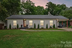 1315 Holmes Dr, Charlotte, NC 28209 - Photo 2