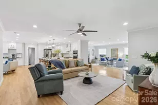 1315 Holmes Dr, Charlotte, NC 28209 - Photo 10