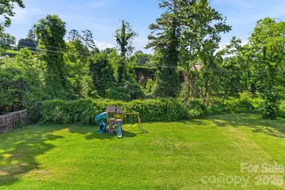 404 Stratford Road, Asheville, NC 28804 - Photo 14