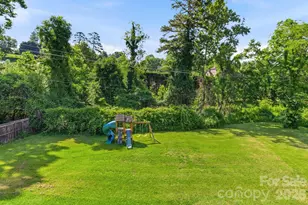 404 Stratford Rd, Asheville, NC 28804 - Photo 14