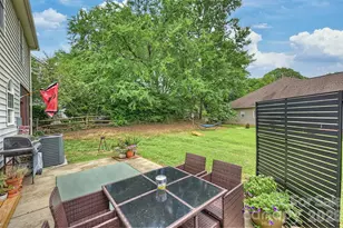 9318 Autumn Applause Dr, Charlotte, NC 28277 - Photo 42