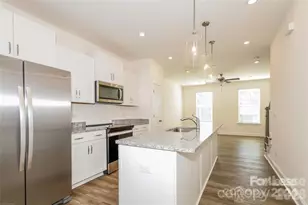 1005 S Msn Ln, Charlotte, NC 28271 - Photo 6