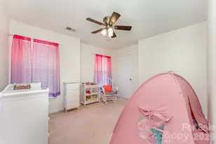 9824 Dauphine Dr, Charlotte, NC 28216 - Photo 20
