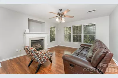 9824 Dauphine Drive, Charlotte, NC 28216 - Photo 12