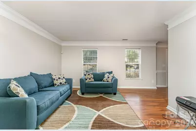 9824 Dauphine Drive, Charlotte, NC 28216 - Photo 6