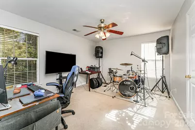 9824 Dauphine Drive, Charlotte, NC 28216 - Photo 22