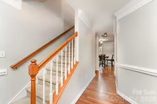 9824 Dauphine Dr, Charlotte, NC 28216 - Photo 4