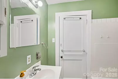 441 Main Street, Clyde, NC 28721 - Photo 26