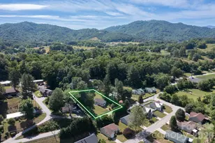 441 Main St, Clyde, NC 28721 - Photo 40