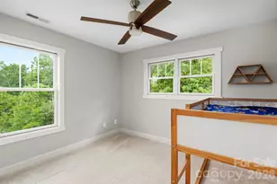45 Barebridge Hills Dr, Asheville, NC 28804 - Photo 18