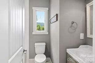 45 Barebridge Hills Dr, Asheville, NC 28804 - Photo 24