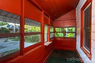 91 Clingman Ave, Asheville, NC 28801 - Photo 20