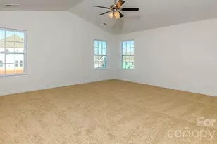 418 Grantham Ln, Charlotte, NC 28262 - Photo 10