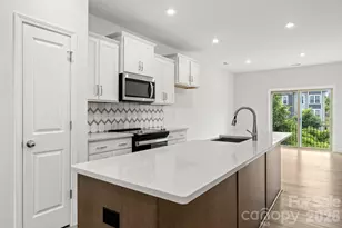 120 Judson Ave, Charlotte, NC 28208 - Photo 16