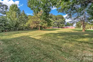 137 J E Morrow St, Forest City, NC 28043 - Photo 10