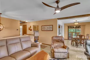 372 Shady Ridge Rd, Waynesville, NC 28785 - Photo 8