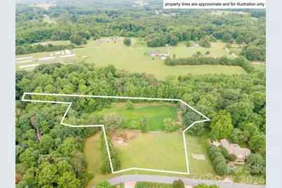 1147 Creekside Drive, Conover, NC 28613 - Photo 4