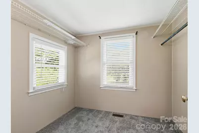 407 Hall Street, Hendersonville, NC 28739 - Photo 14