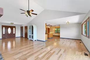 157 Kawani Ln, Brevard, NC 28712 - Photo 8