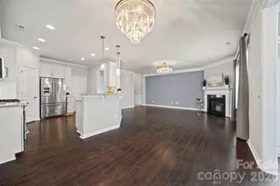 5125 Mt Clare Ln, Charlotte, NC 28210 - Photo 10