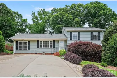 1030 McLaughlin Drive, Charlotte, NC 28212 - Photo 4
