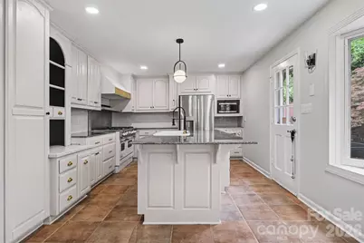 1030 McLaughlin Drive, Charlotte, NC 28212 - Photo 14