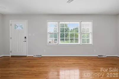 1030 McLaughlin Drive, Charlotte, NC 28212 - Photo 6