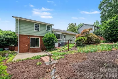 1030 McLaughlin Drive, Charlotte, NC 28212 - Photo 30