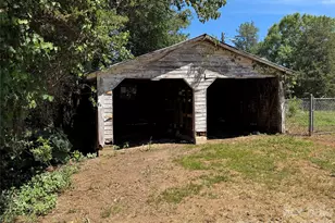 3812 Cliffside Rd, Mooresboro, NC 28114 - Photo 24