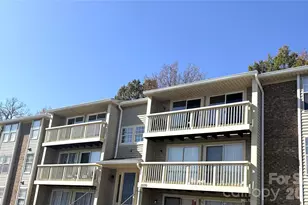 1604 Arlyn Cir, Charlotte, NC 28213 - Photo 2