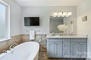 6311 Tunston Ln, Charlotte, NC 28269 - Photo 14