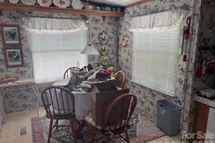 130 Wid Smith Rd, Burnsville, NC 28714 - Photo 8