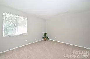 951 Hollywood St, Charlotte, NC 28211 - Photo 6