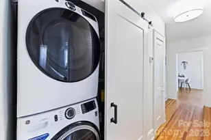 118 N Laurel Ave, Charlotte, NC 28207 - Photo 16