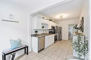 118 N Laurel Ave, Charlotte, NC 28207 - Photo 12