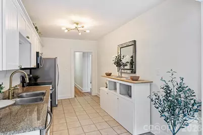 118 N Laurel Avenue, Charlotte, NC 28207 - Photo 10