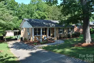 1427 Churchill Dr, Gastonia, NC 28054 - Photo 2