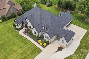 10035 Whispering Falls Ave, Charlotte, NC 28227 - Photo 4