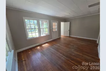 322 W McCubbins Street, Salisbury, NC 28144 - Photo 4