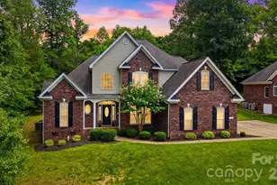 1110 Mayfield Cir NW, Conover, NC 28613 - Photo 1