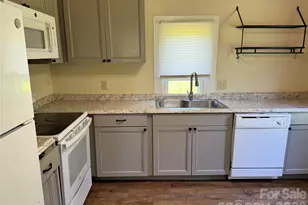 2834 Dan Brown Dr, Claremont, NC 28610 - Photo 16