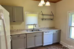 2834 Dan Brown Dr, Claremont, NC 28610 - Photo 12