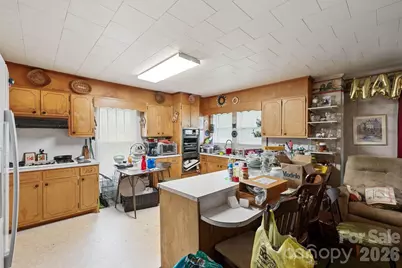 106 N Main Street, Granite Falls, NC 28630 - Photo 8