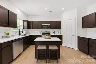 6230 Gala Ln, Charlotte, NC 28215 - Photo 38