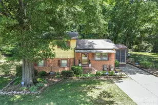 1505 Kingston Dr, Kannapolis, NC 28083 - Photo 2
