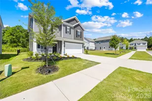 8131 Jonagold Ln, Charlotte, NC 28215 - Photo 30