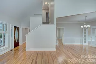 2000 Victorian Pl, Charlotte, NC 28203 - Photo 8