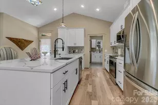 40 Rangeley Dr, Asheville, NC 28803 - Photo 24